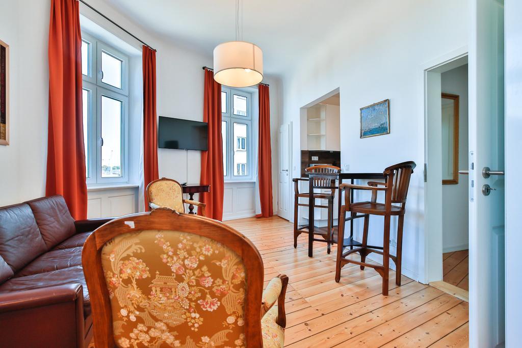 Riverside Apartments Lubeck Luaran gambar