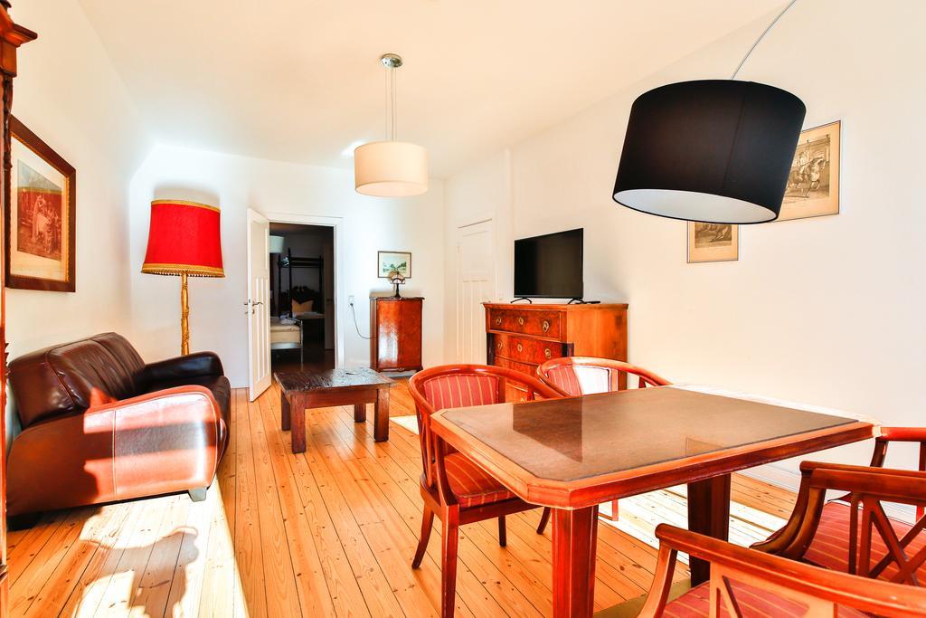 Riverside Apartments Lubeck Luaran gambar