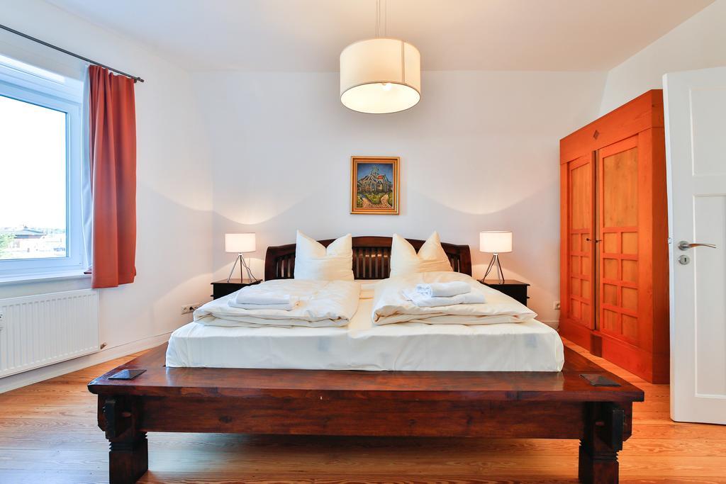 Riverside Apartments Lubeck Luaran gambar